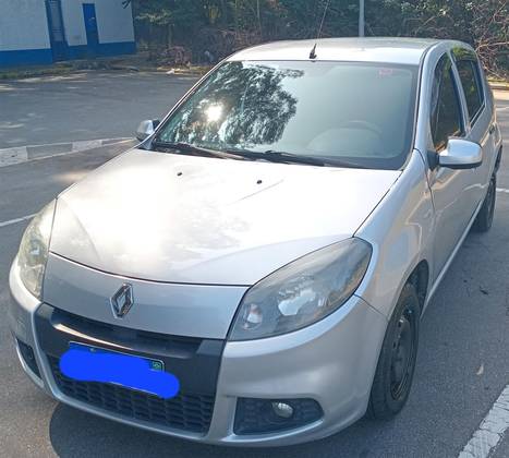 RENAULT SANDERO 1.0 EXPRESSION 16V FLEX 4P MANUAL RENAULT SANDERO 1.0 EXPRESSION 16V FLEX 4P MANUAL